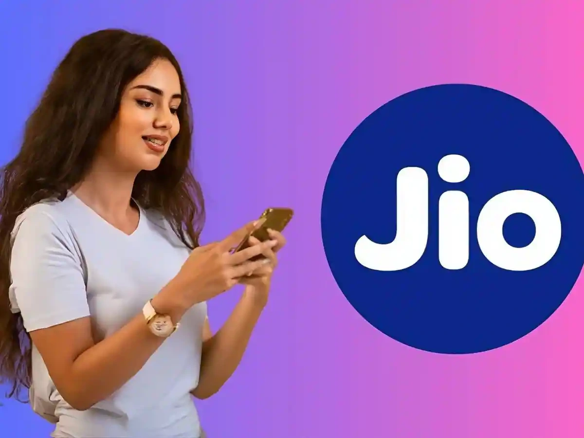Jio Annual Recharge Plans Offer 365-Day Validity Ahead of Possible Price Hike
